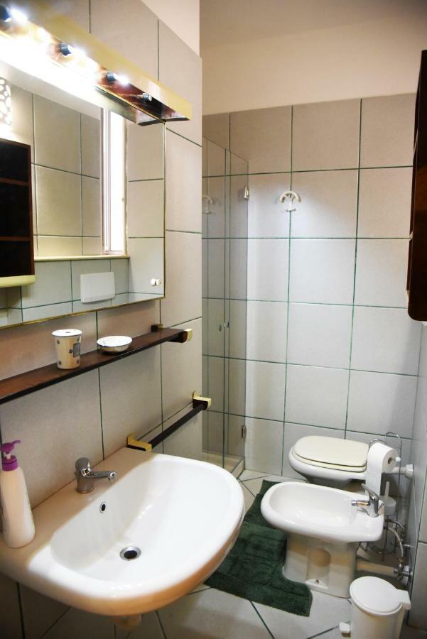 B&B Al Vecchio Glicine Torre Canne Exterior photo