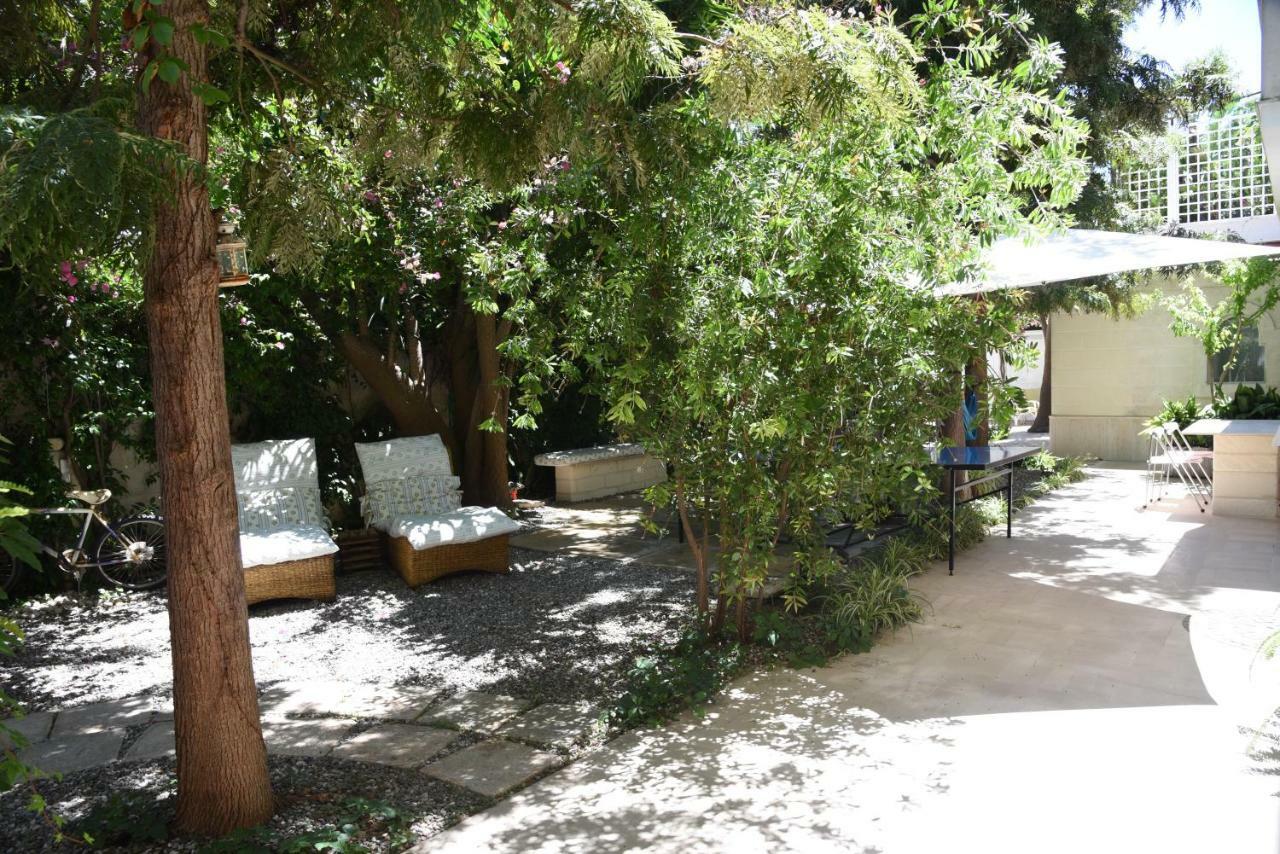 B&B Al Vecchio Glicine Torre Canne Exterior photo